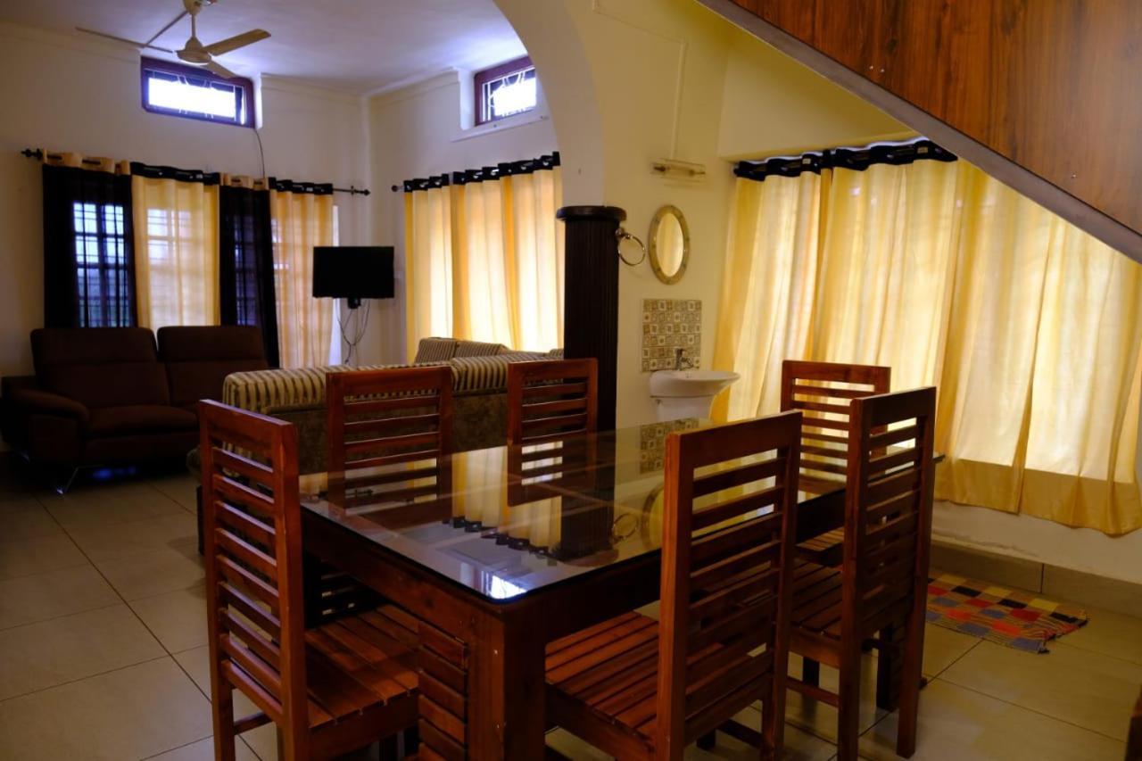 The Wayanad Club Hotel Sultan Bathery Exterior photo